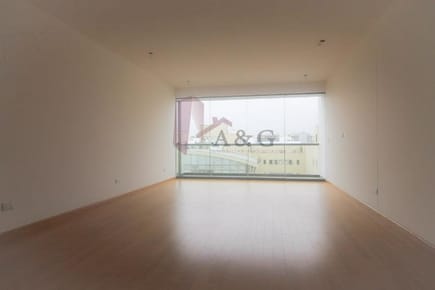 Duplex a una cdra del Colegio San Silvestre Miraflores $ 479,000