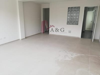 DEPARTAMENTO FALT A UNAS CUADRAS DEL CENTRO NAVAL SAN BORJA