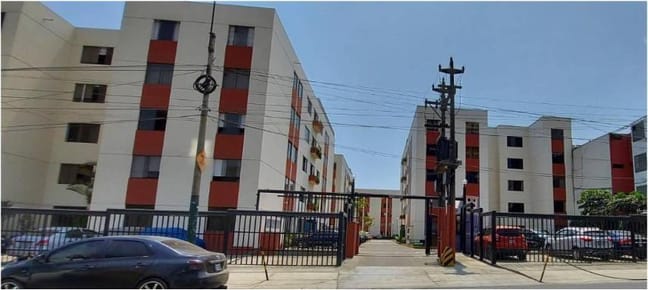 VENDO DEPARTAMENTO FRENTE EMBAJADA USA EN LA AV LA ENCALADA