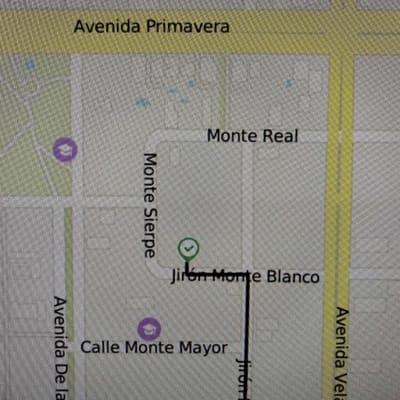 ATENCION CONSTRUCTORES !!! VENTA DE EXCELENTE CASA EN CHACARILLA