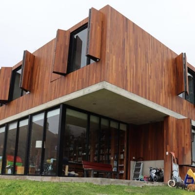 VENDO MODERNA CASA EN CONDOMINIO EN CINEGUILLA