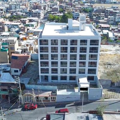 MAGNIFICO HOTEL SIN OPERAR EN INMEJORABLE UBICACIN EN CERRO COLORADO AREQUIPA