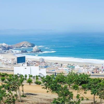 FRENTE AL MAR CON VISTA SIN IGUAL LOTES DE  M CERCA A LIMA