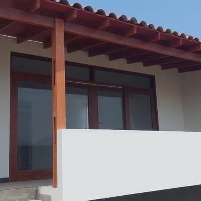 CASA CONDOMINIO LA RAYA EN SECTOR PLANO Y LA MEJOR VISTA