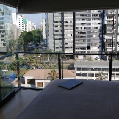 Venta Malecón Balta 3 dorms parquesito lateral y vista al club