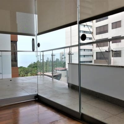 Zona malecón 3 dorms AC 187 terraza vista al parque y mar