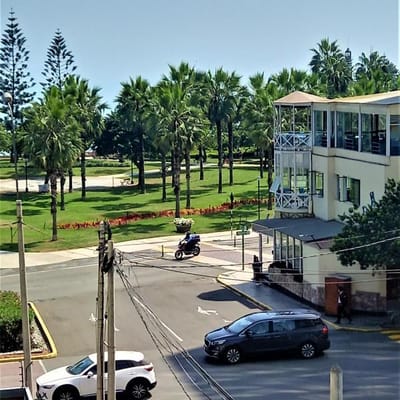 Miraflores venta con vista al malecón Cisneros