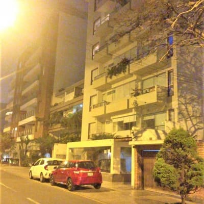 Venta Miraflores terreno con casa