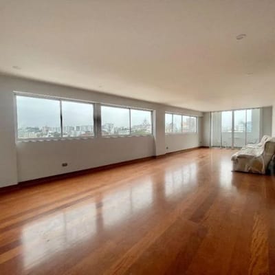 Se vende lindo departamento en San Isidro