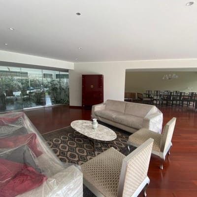 VENTA DE DPTO, 2DO PISO, 3 DORM C/BAÑO C/U, CIRCUNV GOLF LOS INCAS