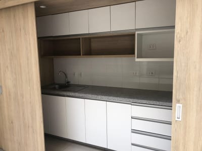 Oportunidad alquiler local comercial primer piso en San Isidro