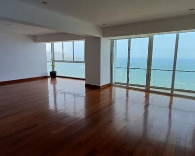 EXCELENTE DPTO MALECON DE RESERVA MIRAFLORES