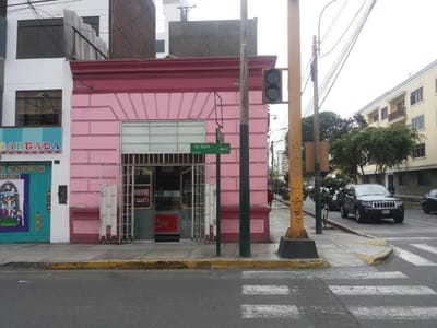 ALQUILER LOCAL COMERCIAL EN SUCRE CON ALFONSO UGARTE