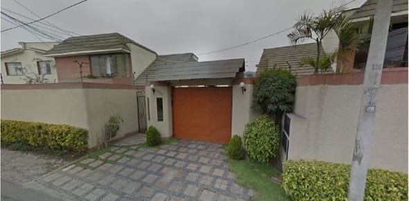 VENDO BONITA CASA EN CONDOMINIO CON LINDOS JARDINES