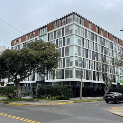 VIVE EN LA ZONA MAS IN DE MIRASIDRO CON SALIDA A PARQUE