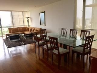 Departamento en Alquiler en San Isidro