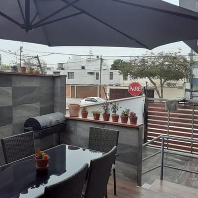VENDO DPTO SURCO EN PRIMER PISO, 120 M2, CON TERRAZA $ 200,000