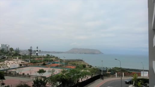 MIRAFLORES IMPECABLE DUPLEX CON LINDA VISTA PANORÁMICA AL MAR 3DORM