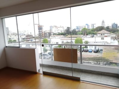 VENDO DEPARTAMENTO FLAT EN MIRAFLORES