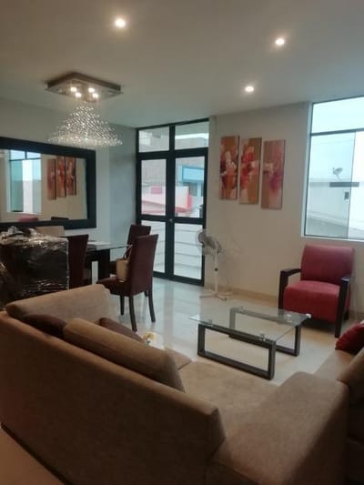 ALQUILO DEPARTAMENTO EN URB. LAS DELICIAS