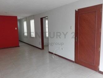 VENDO DEPARTAMENTO FLAT EN LA MOLINA