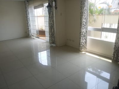 LINDO DEPARTAMENTO PRIMER PISO , CALLE TRANQUILA