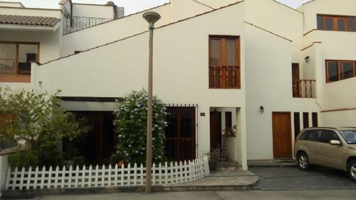 CASA EN CONDOMINIO PRIVADO EN SURCO