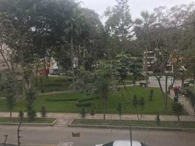 Alquiler MINIMO POR 1 AÑO FRENTE A PARQUE