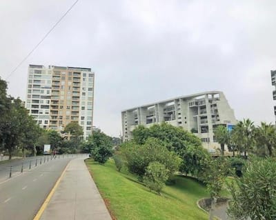 Departamento duplex en Venta con vista panoramica de Lima.