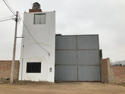 Local Industrial en Venta en Villa El Salvador