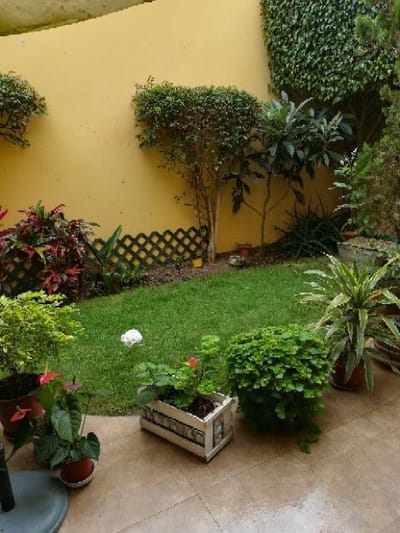 LINDA CASITA EN CONDOMINIO DE 10