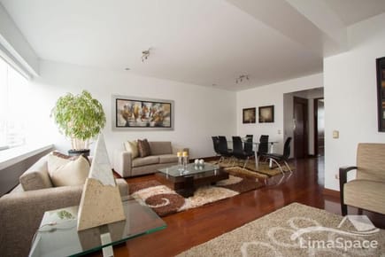 Departamento en Alquiler en San Isidro
