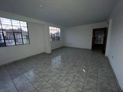 Venta departamento en urbanización San Isidro
