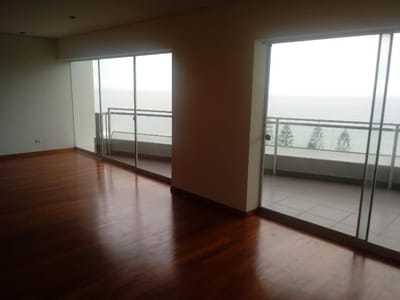 DPTO. CON LINDA VISTA AL MAR