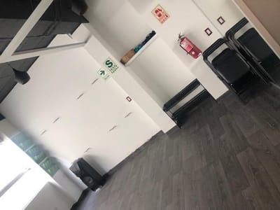LINDA OFICINA EQUIPADA PARA CENTRO DE TERAPIAS