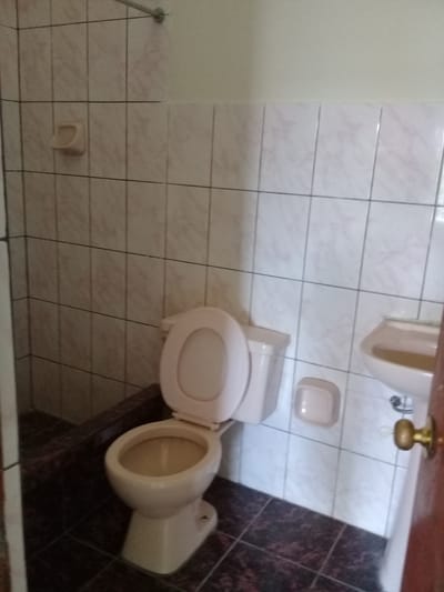Alquiler de Habitación en 2do piso, en La Victoria