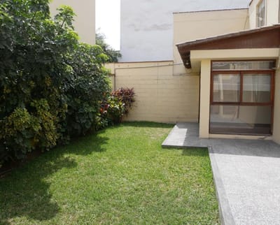 CASA EN ALQUILER SURCO
