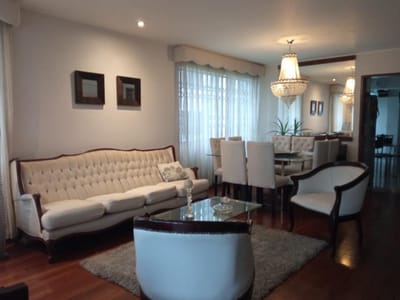 Excelente departamento en Av. Velasco Astete San Borja