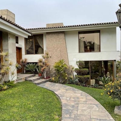 Casuarinas En Venta Casa con  dorm terraza piscina y vista panormica