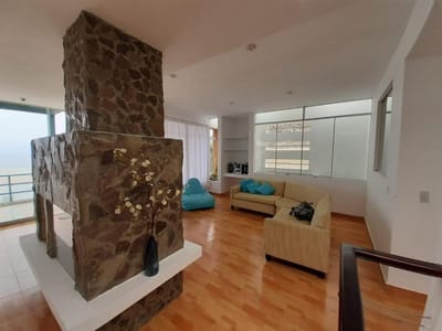 Venta de Casa de Playa en Asia