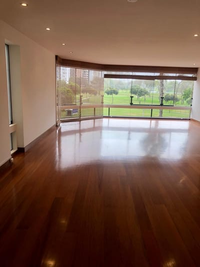Departamento EXCLUSIVO con VISTA AL GOLF