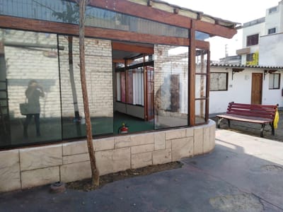 CASA COMO TERRENO EN AVENIDA LA MOLINA CON JAVIER PRADO