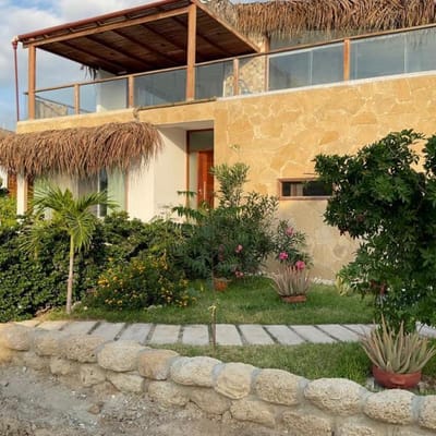 SE  VENDE BELLA CASA DE PLAYA EN LOS ORGANOS PIURA