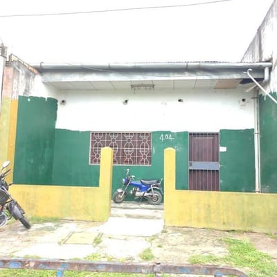 VENTA CASA PARA NEGOCIO VIVIENDA por AV FREYRE AT:182 AC:92m2 IQUITOS US$80,000