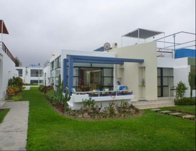 Venta de Casa de Playa en Asia