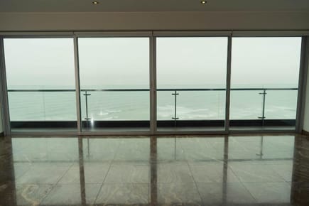 LINDO DEPARTAMENTO MODERNO CON VISTA ESPECTACULAR AL MAR  CON TERRAZA Y GRAN BALCÓN