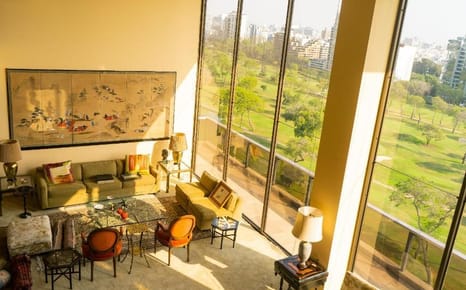 IMPECABLE PENT-HOUSE DUPLEX CON TERRAZA Y ESPECTACULAR VISTA AL GOLF Y A LA CIUDAD