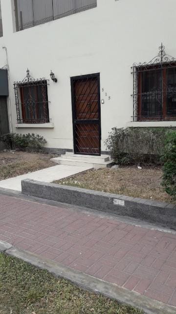 Local Comercial en Alquiler en San Isidro