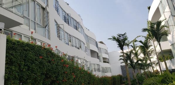 VENDO DUPLEX en SAN ISIDRO 215 m2. 3 dorm. 1er Piso