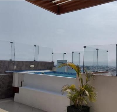 Bonito dpto. con piscina Dúplex Pent-house con terraza paralela Av. Precursores.
